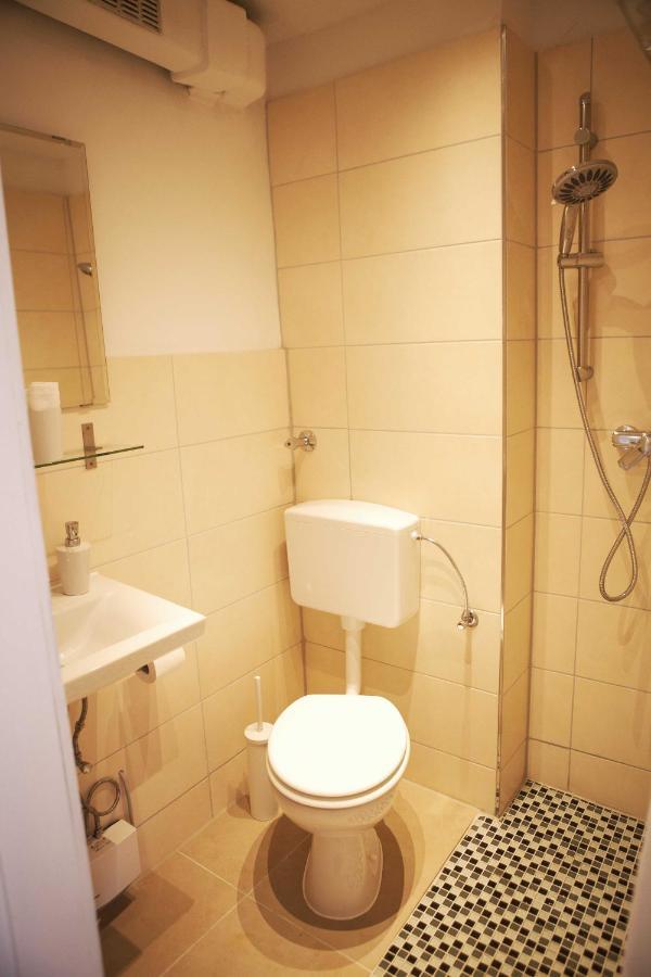 דירות פרייבורג Studio Rome In Der Altstadt מראה חיצוני תמונה